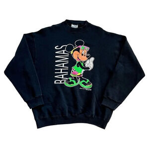 𝅺vintage 80’s Mickey Mouse Bahamas Crewneck